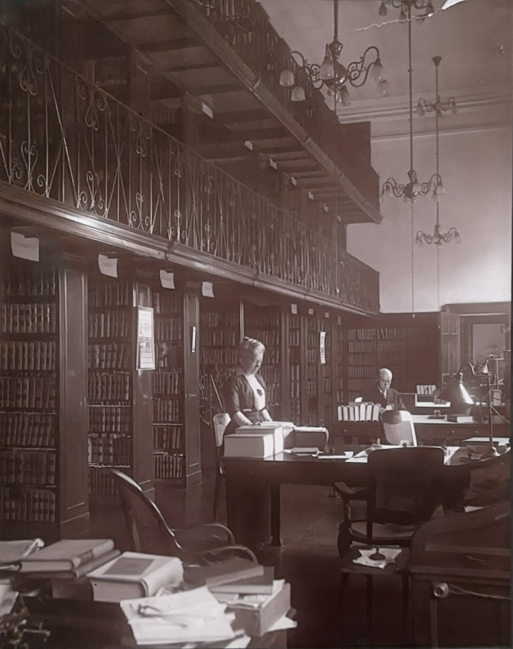 State Librarian Sallie Webster Dorsey in 1913